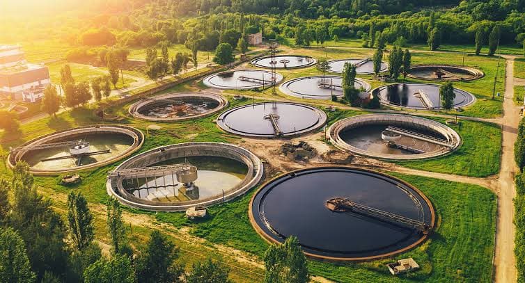Tratamiento del Agua en la Industria: Tipos y Sistemas